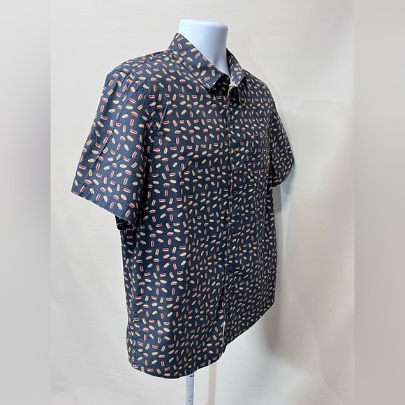 🛍️PUBLIC OPINION Men’s Navy blue hotdog print button down size L. - Picture 7 of 11